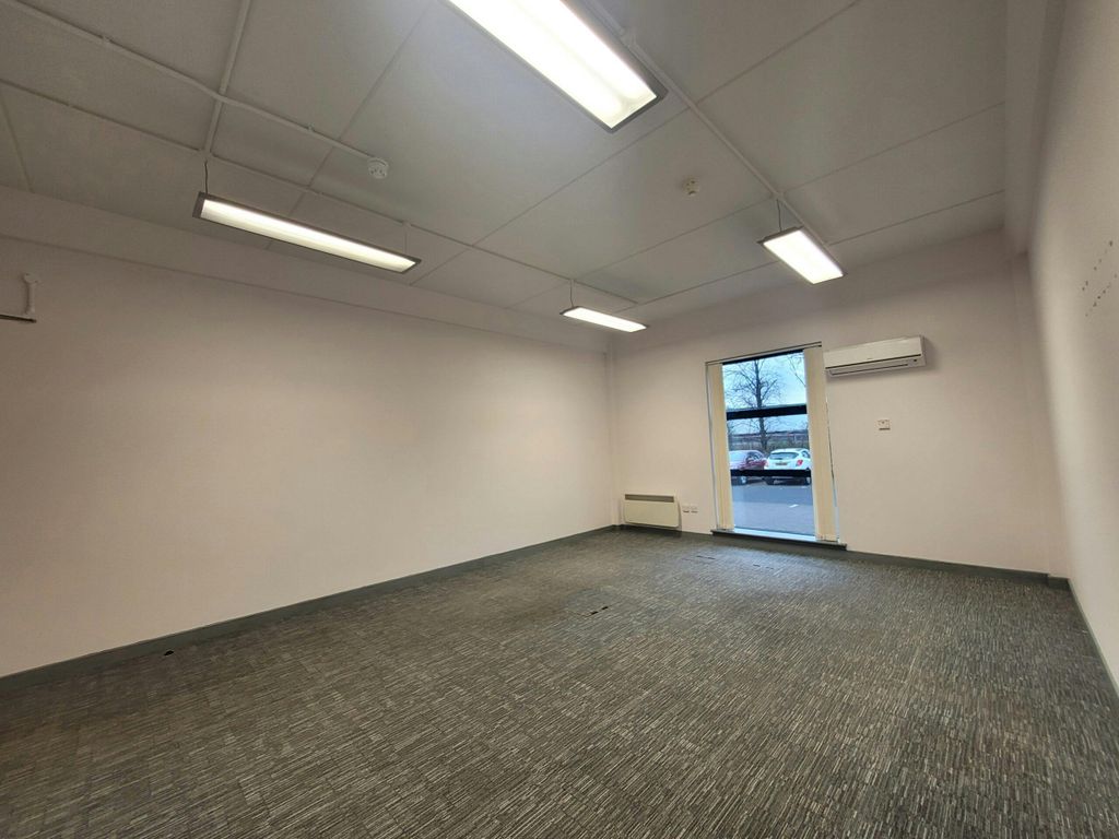 Property photo 2 of 6 Image 2