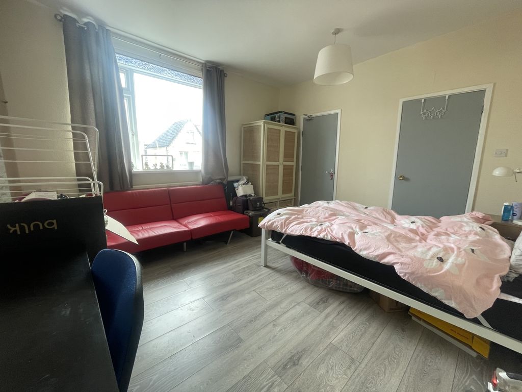 Property photo 2 of 4 Img_4475