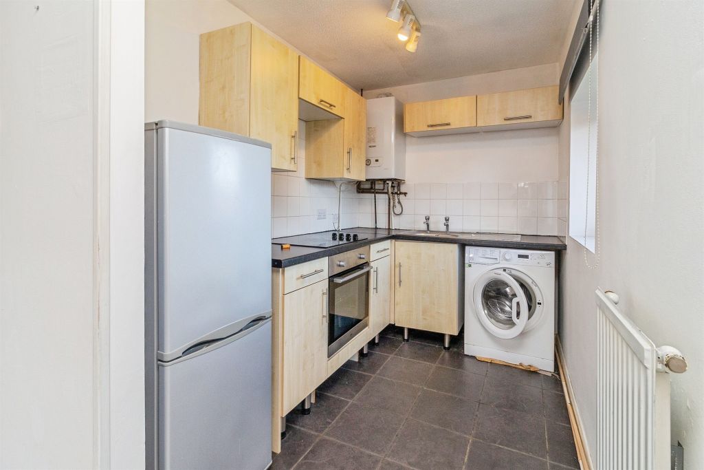 Property photo 3 of 19