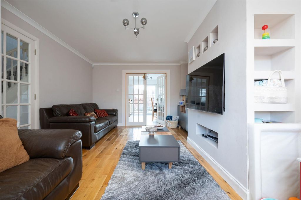 Property photo 2 of 25 4.Jpg