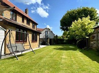 Property photo 2 of 32 Picture No. 67