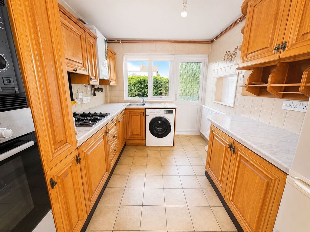 Property photo 2 of 13 Kitchen