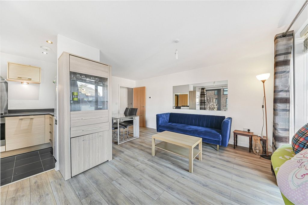 Property photo 3 of 14 Picture No. 05