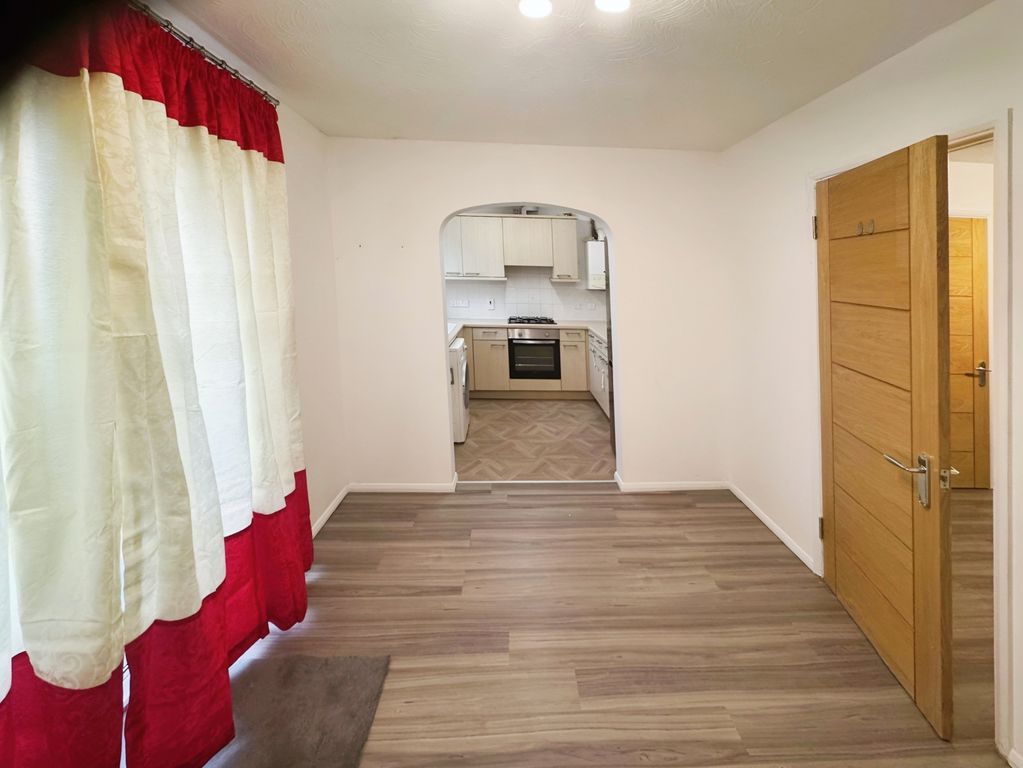 Property photo 2 of 20 Gallery