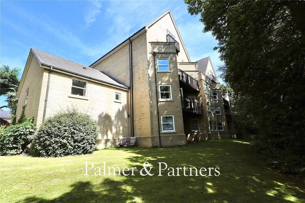 Property photo 2 of 22 Picture No. 02