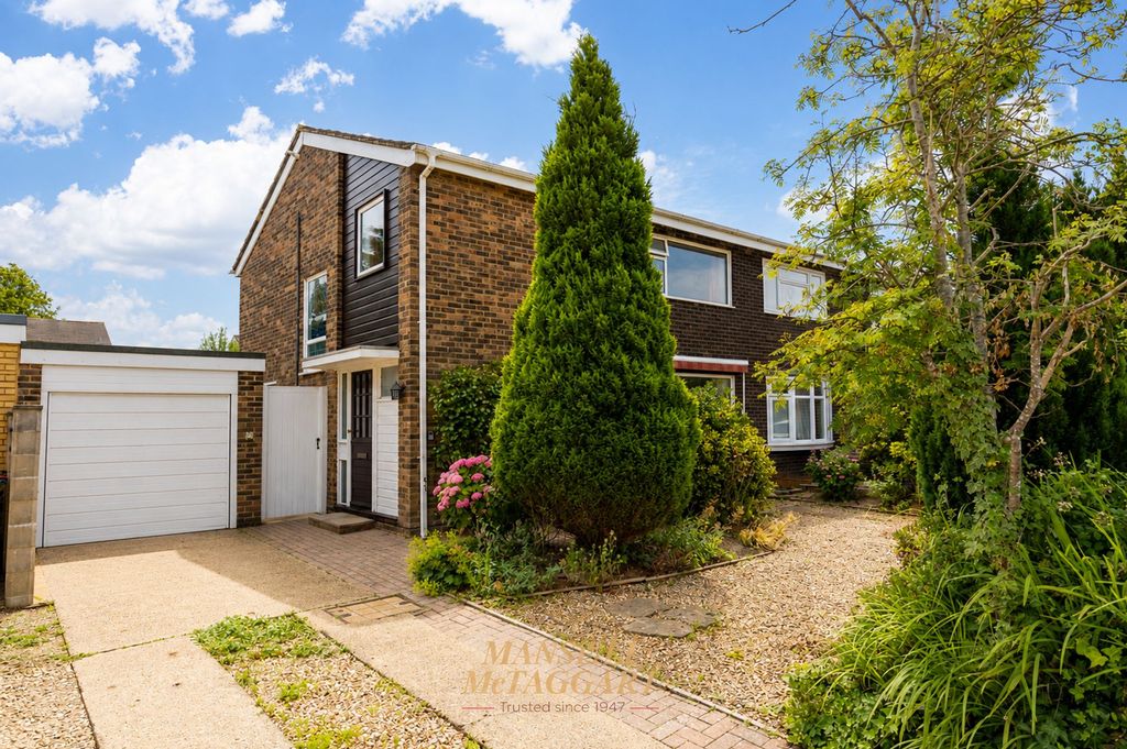 Property photo 1 of 26