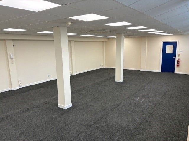 Property photo 3 of 5