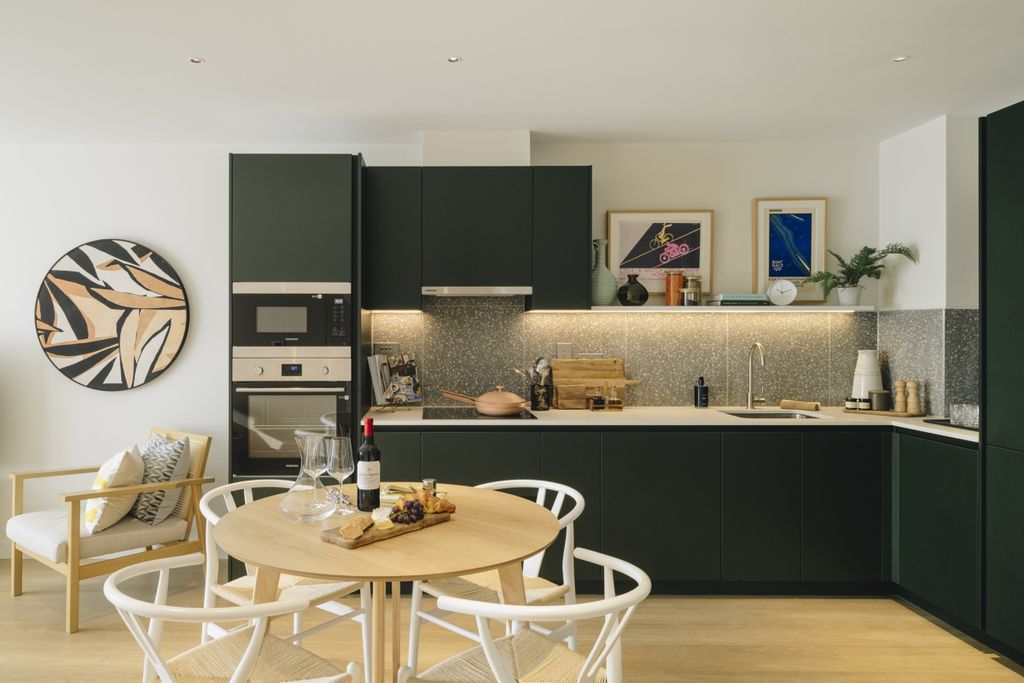 Property photo 1 of 11 The_Wiltern-(Phot...