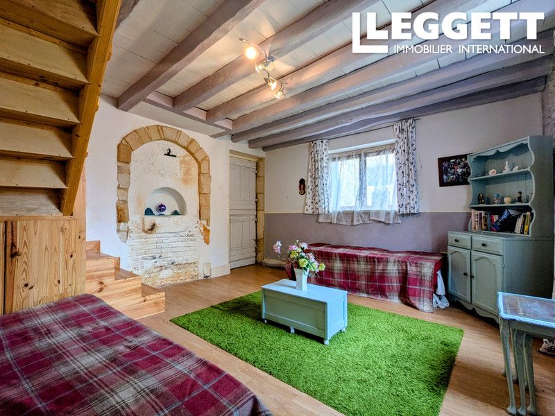 Property photo 2 of 10