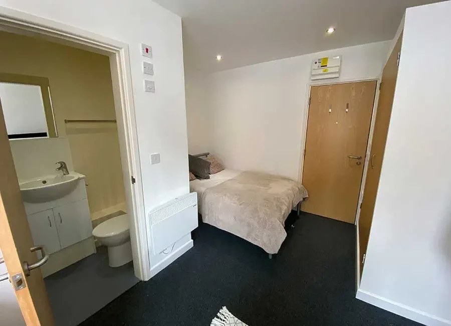 Property photo 3 of 50