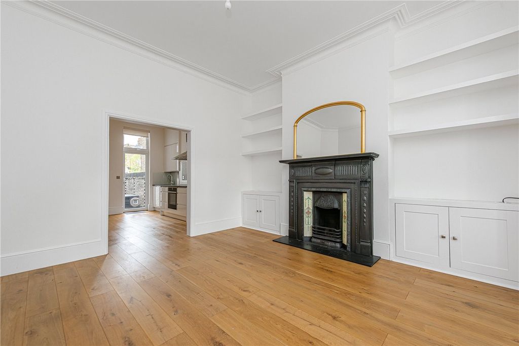 Property photo 1 of 13 Picture No. 04