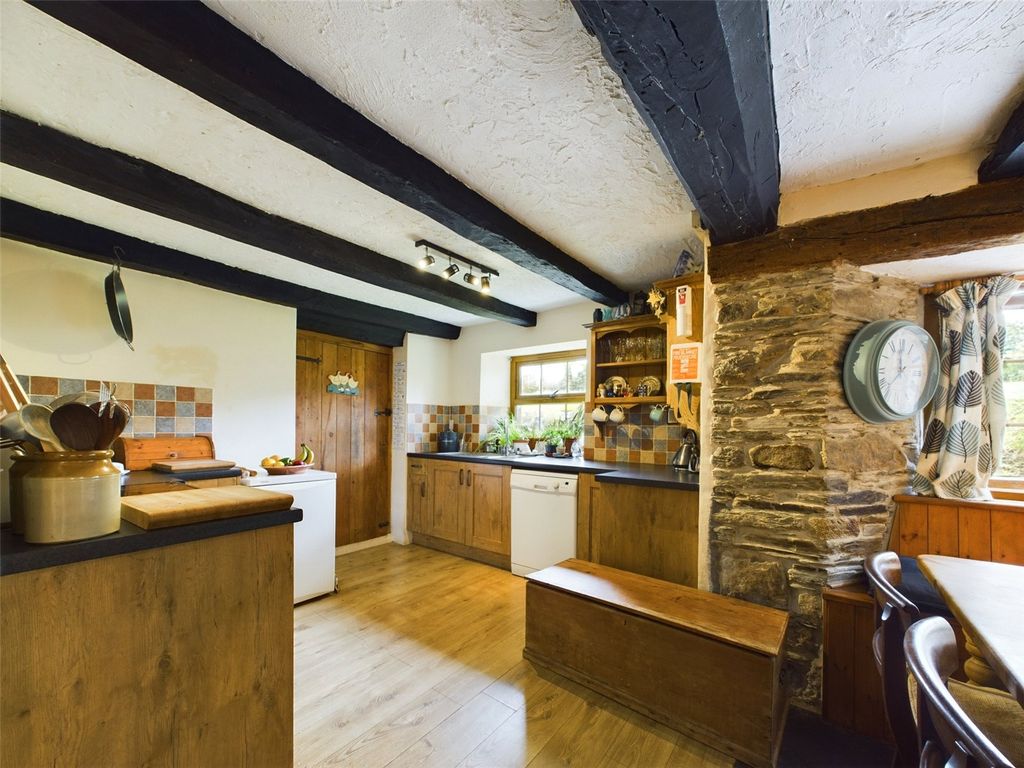 Property photo 3 of 19 Picture No. 03