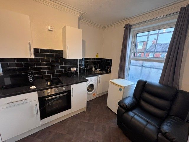 Property photo 2 of 3 Kitchen