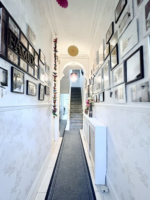 Property photo 3 of 23 Hallway