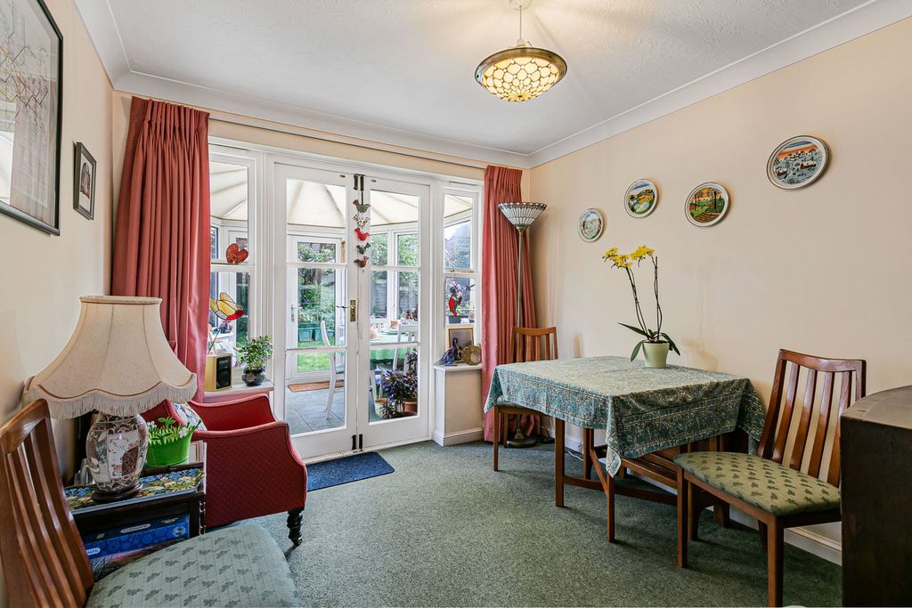 Property photo 3 of 15