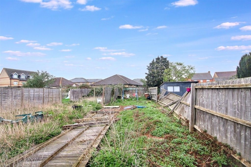 Property photo 3 of 12