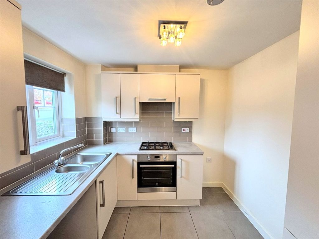 Property photo 2 of 13 Picture No. 04