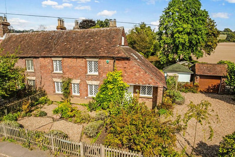 Property photo 1 of 40