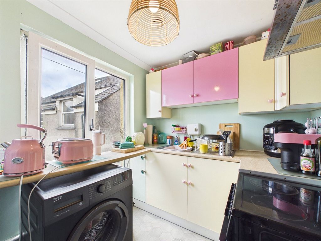 Property photo 2 of 12 Picture No. 01