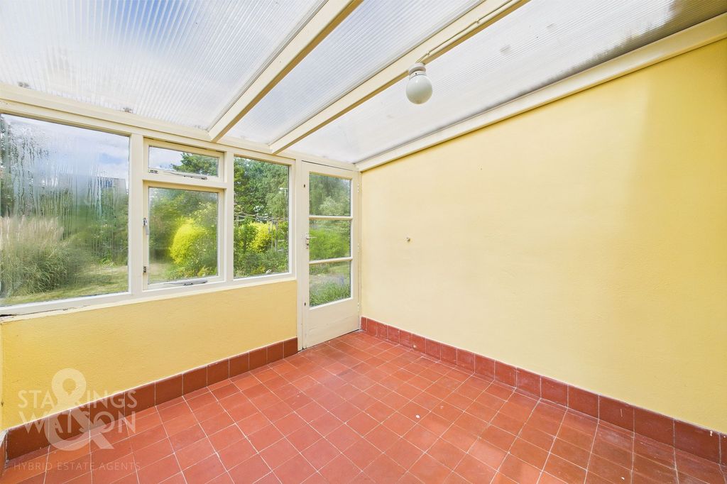 Property photo 3 of 26