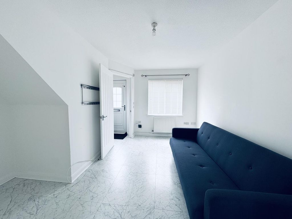 Property photo 3 of 21 Reception Room