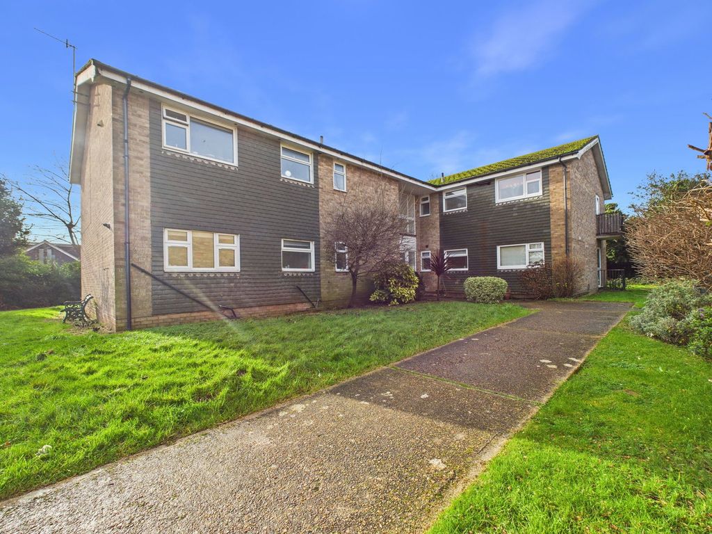 Property photo 1 of 14