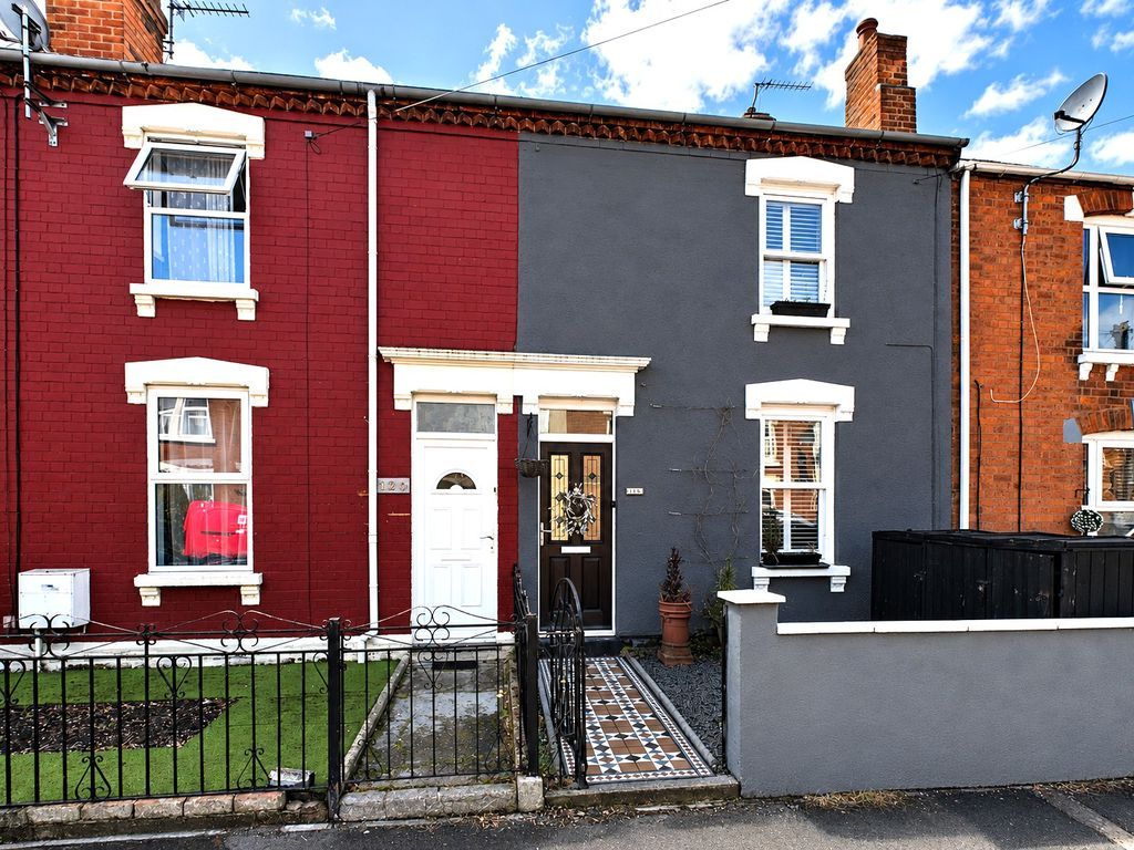 Property photo 1 of 14 Front