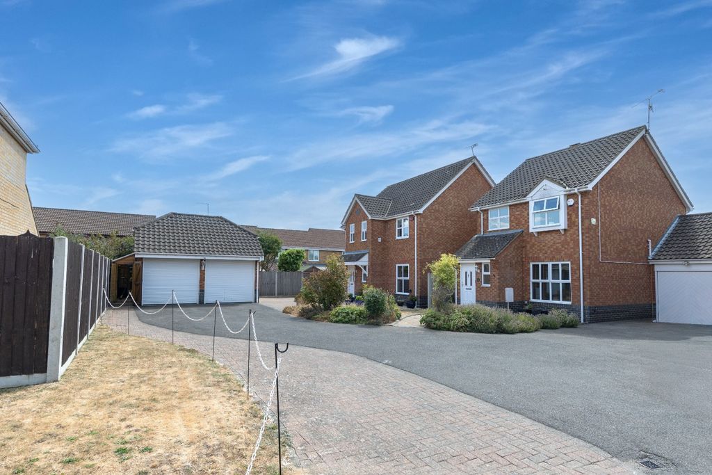 Property photo 2 of 20 5376331