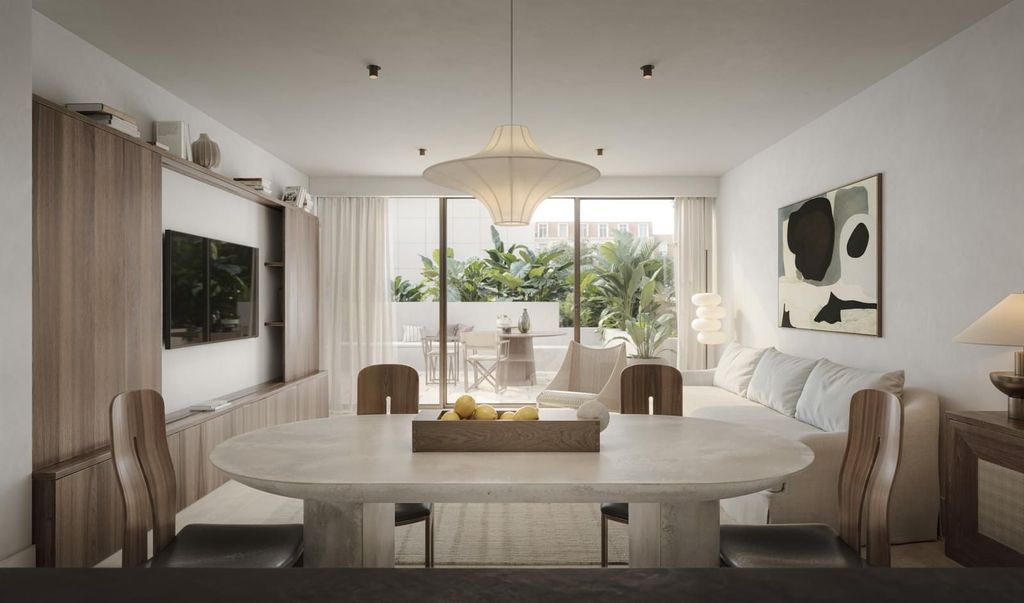 Property photo 2 of 27