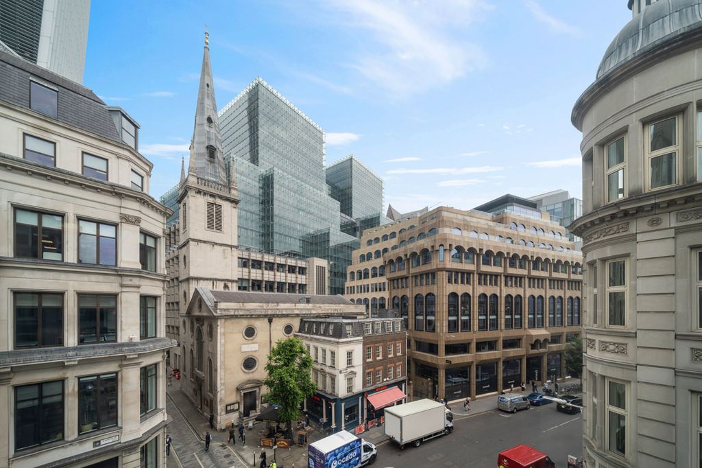 Property photo 3 of 10 Picture 3