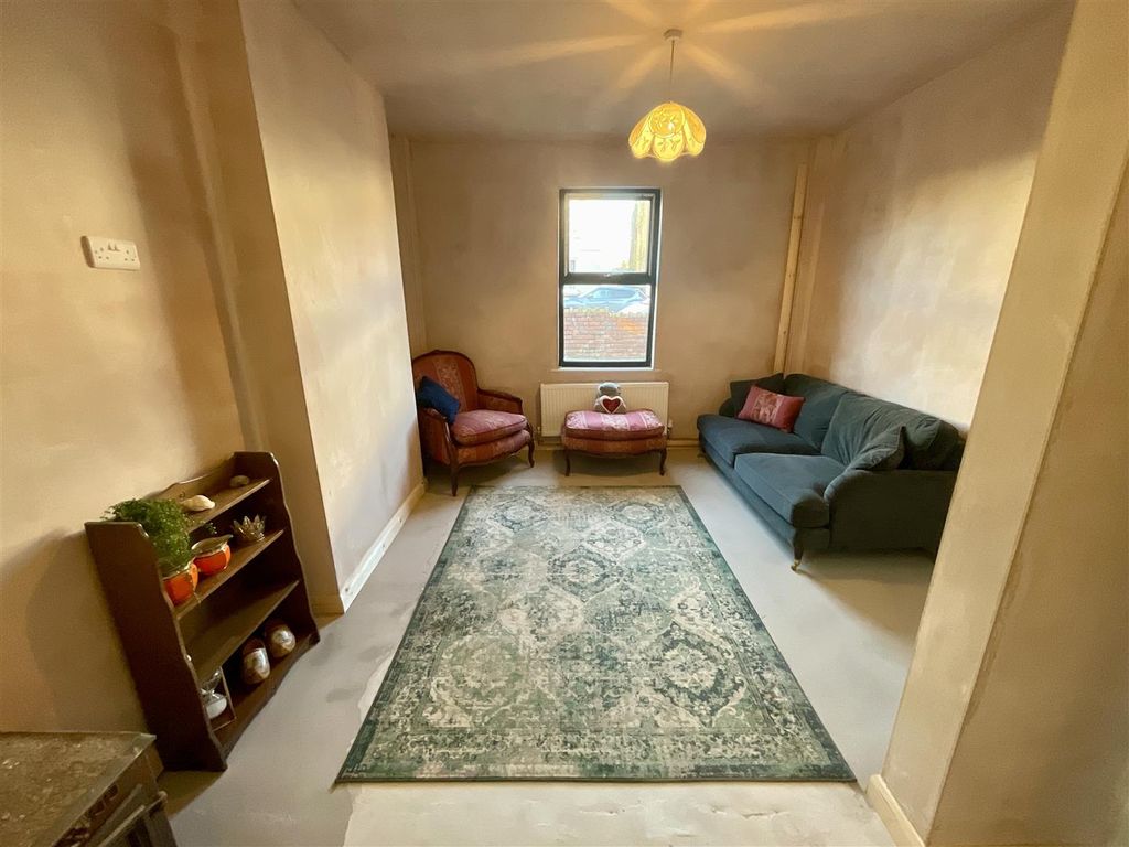 Property photo 2 of 42 Img_8108.Jpeg