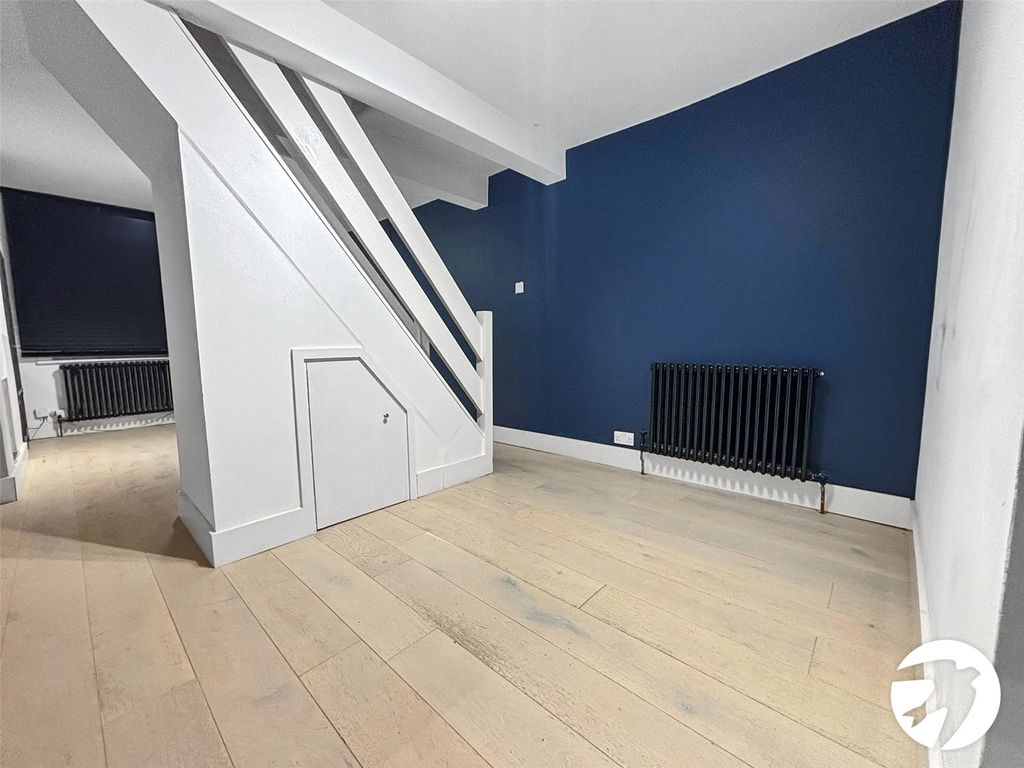 Property photo 3 of 8 Picture No. 03