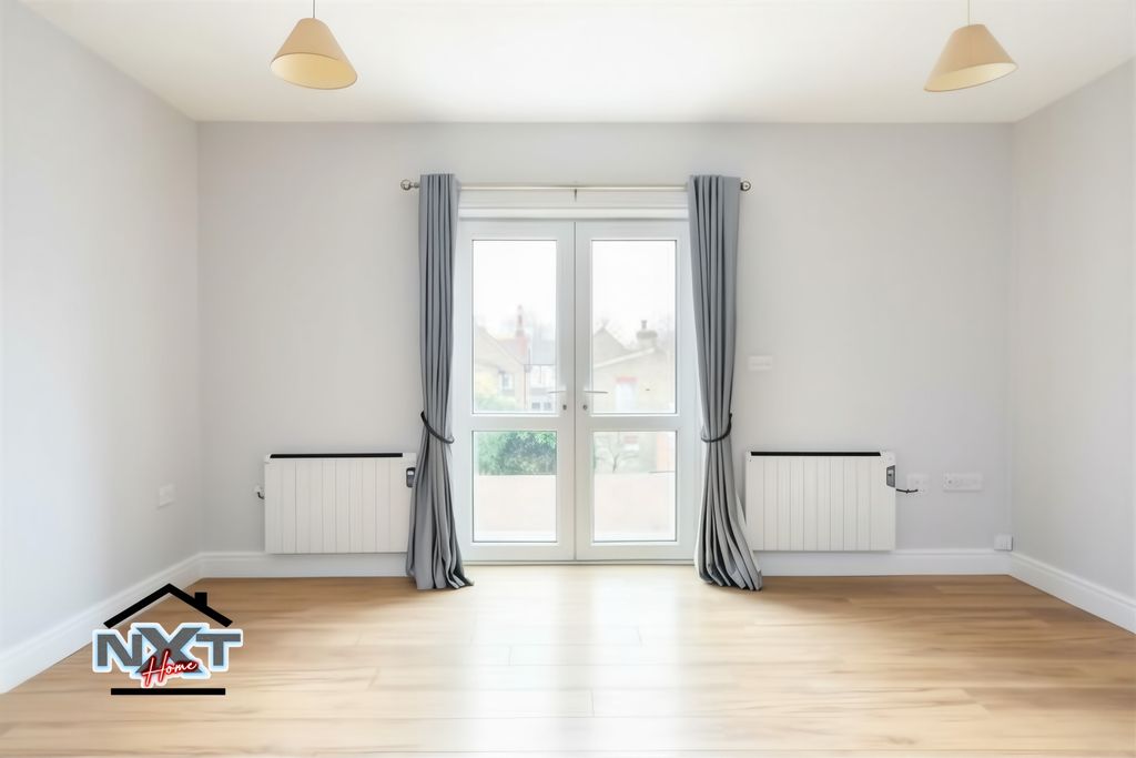 Property photo 3 of 7 Photo 3