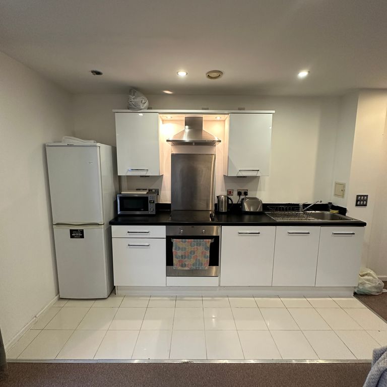 Property photo 2 of 5