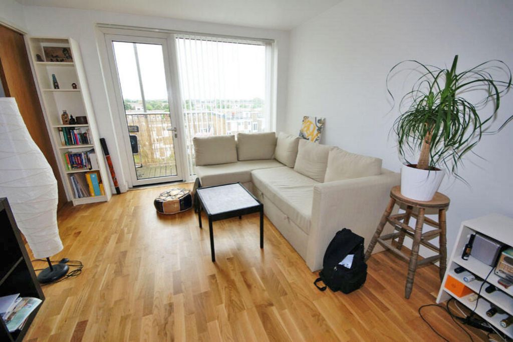 Property photo 1 of 9