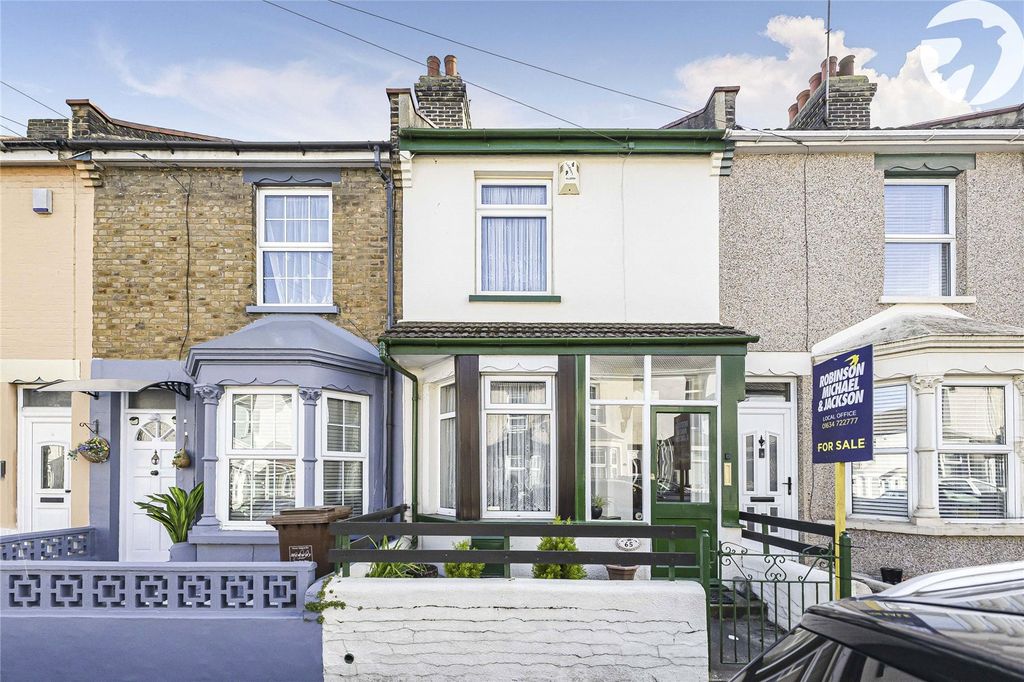 Property photo 1 of 17 Picture No. 18