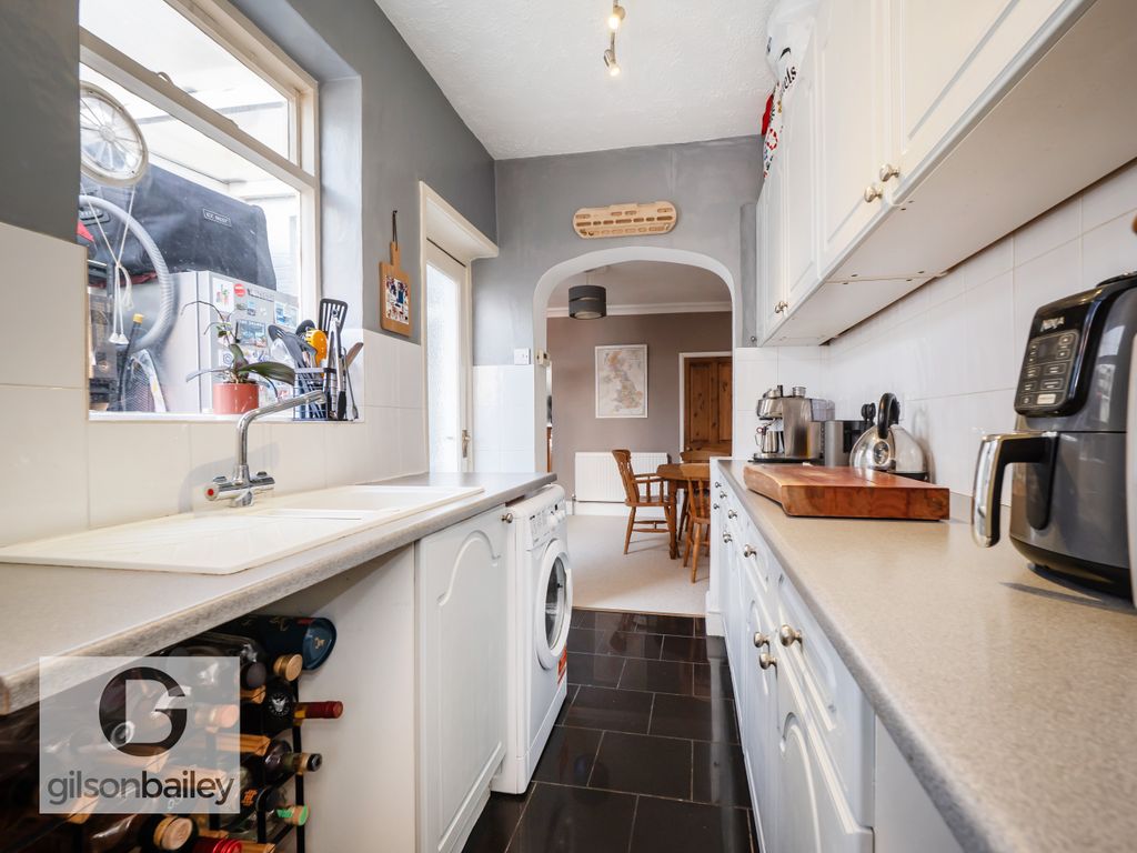 Property photo 2 of 11 16Stolavesroad-22
