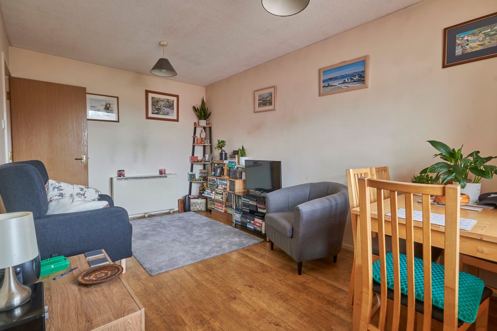 Property photo 3 of 9 Lounge Diner