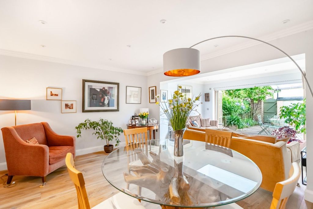 Property photo 2 of 17 33Pb-4.Jpg