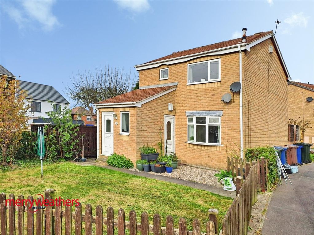 Property photo 1 of 7 Front