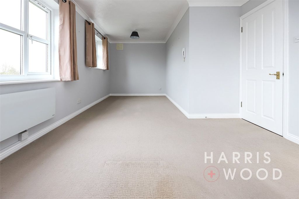 Property photo 3 of 9 Picture No. 02