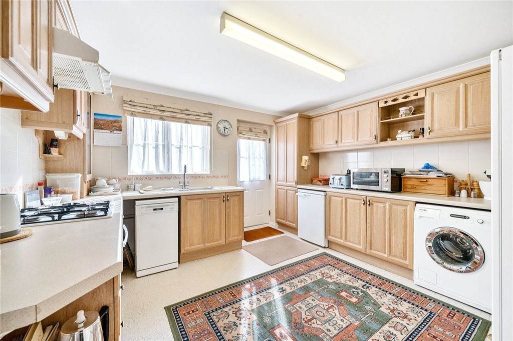 Property photo 3 of 21 Picture No. 04