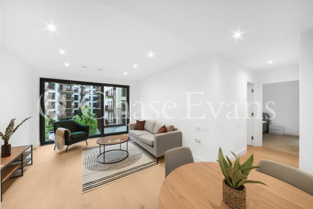 Property photo 1 of 16 Living Area