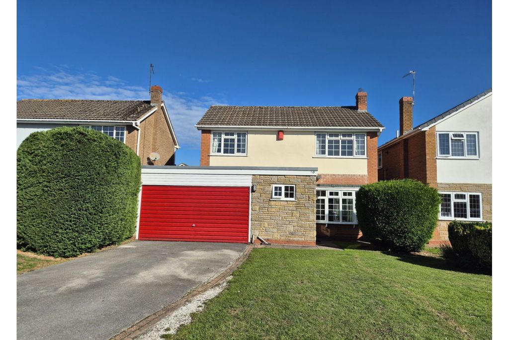 Property photo 1 of 14