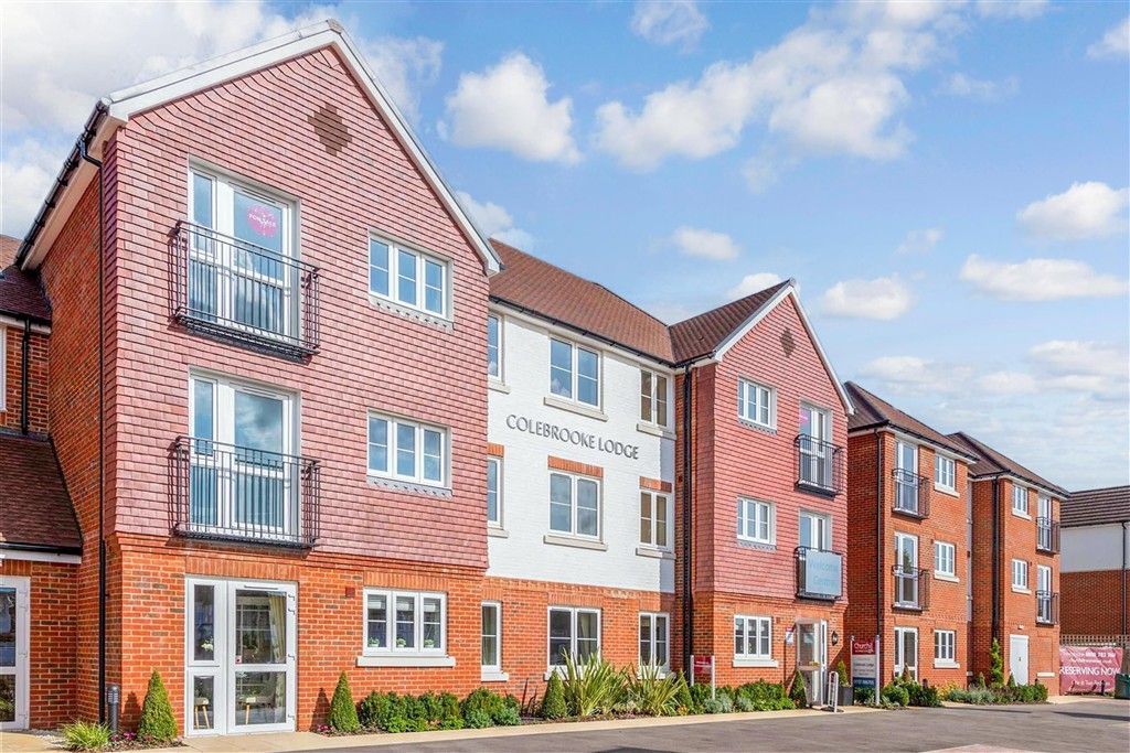 Property photo 2 of 9 Lifestyle