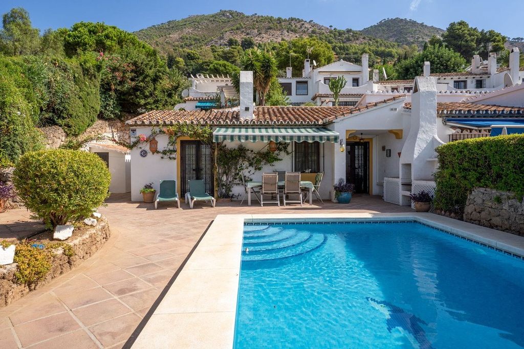 Property photo 1 of 25 Villa, Mijas