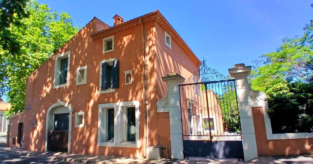 Property photo 1 of 37