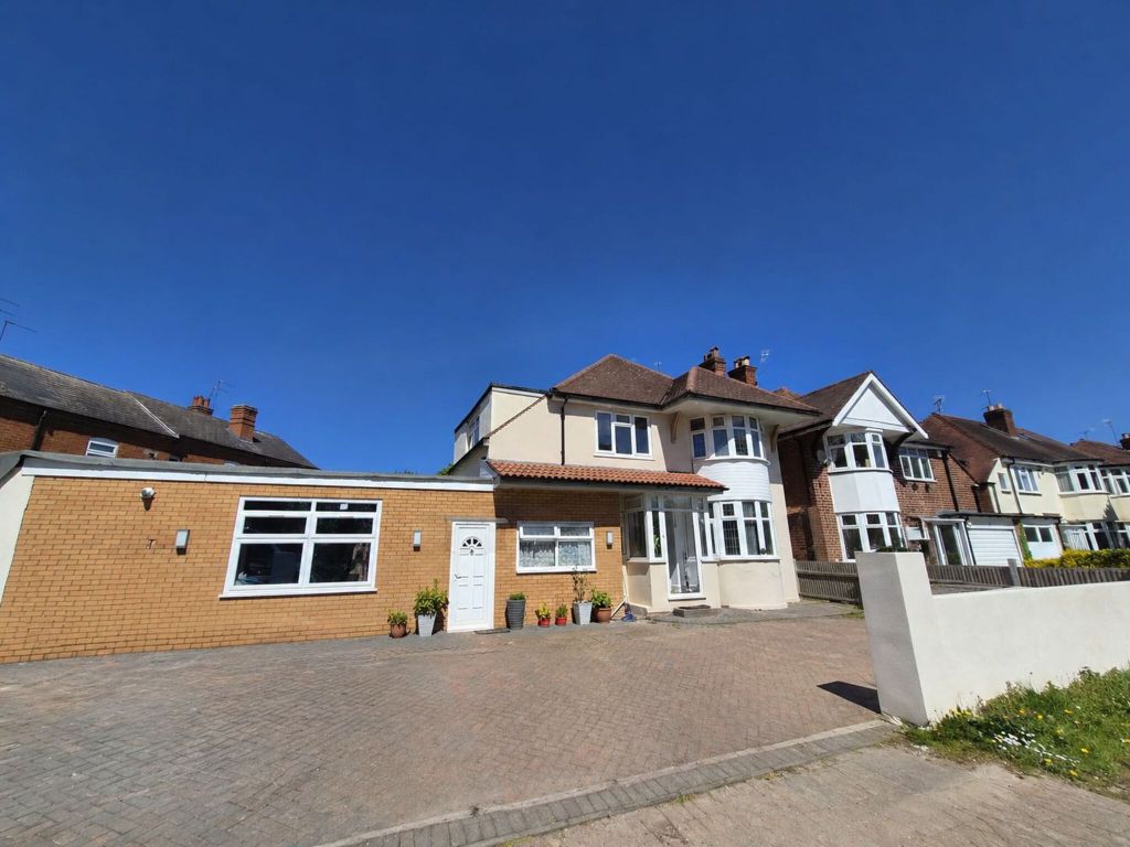 Property photo 1 of 26