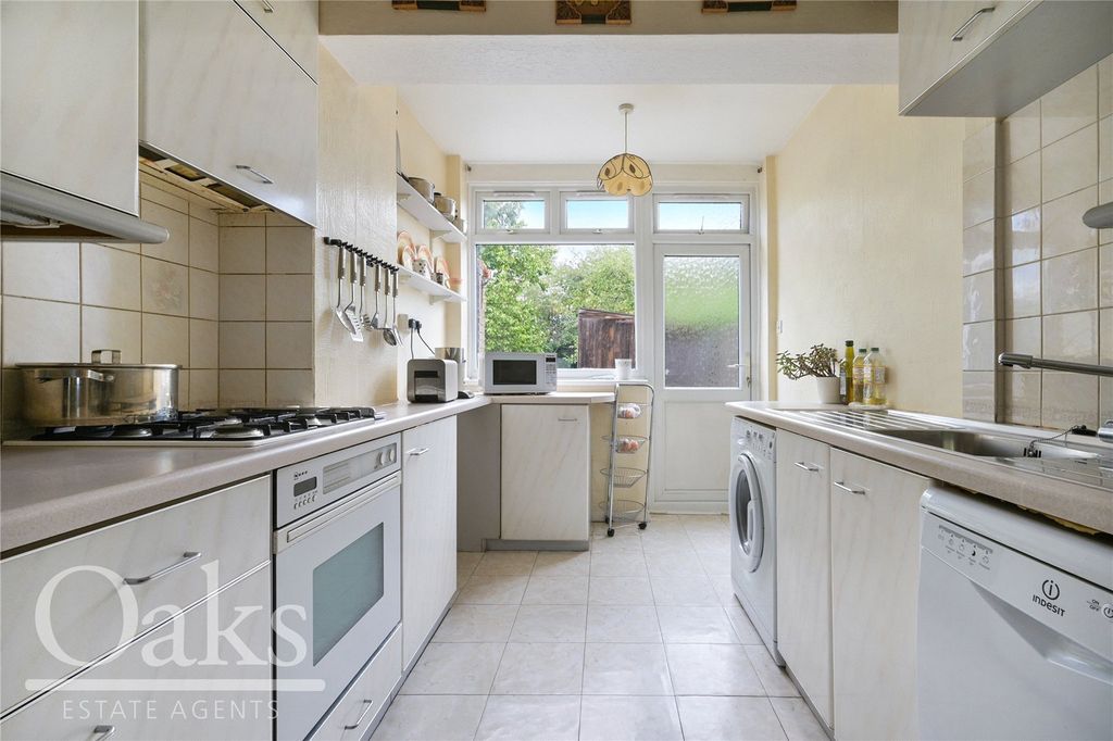 Property photo 3 of 17 Picture No. 06