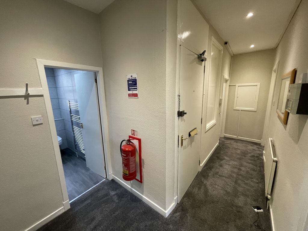 Property photo 2 of 11 Gallery